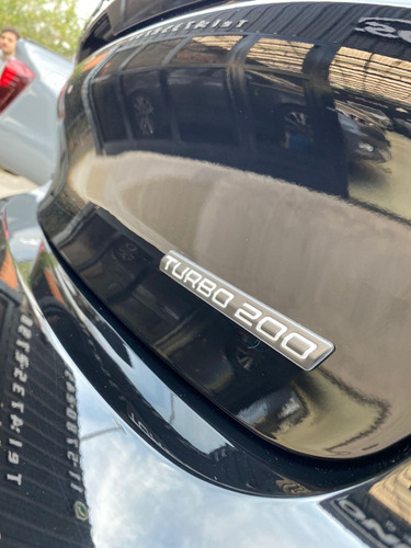 Peugeot 208 1.0T Gt