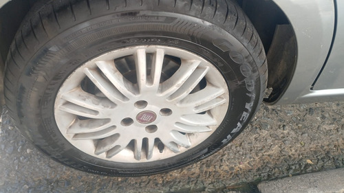 Fiat Linea 1.9 16v Flex 4p