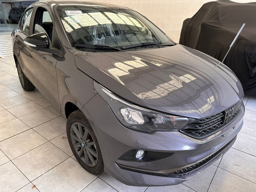 Fiat Cronos 1.3 Drive Mt