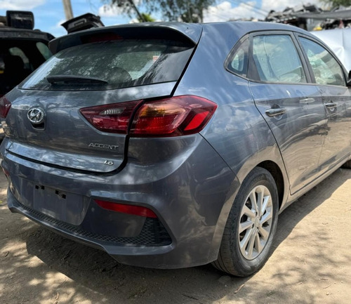 Espejo Lateral Izquierdo Hyundai Accent 2018 - 2022 Original (Usado)