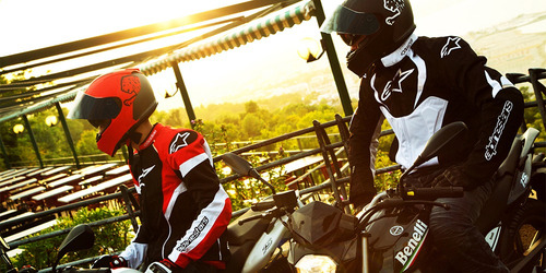 Imagen 4 de 16 de Benelli Tnt 15 0k American Rider S.a.