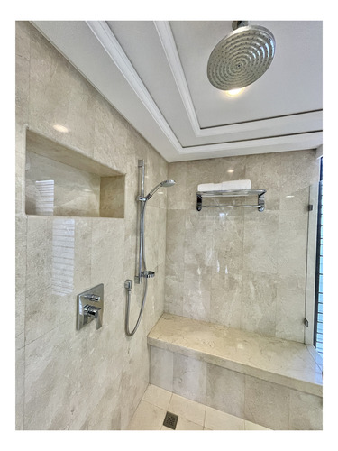 En Venta Apto 430m2 Lomas De San Román