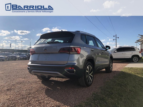 Imagen 4 de 14 de Volkswagen Taos Highline 1.4 2022 0km - Barriola