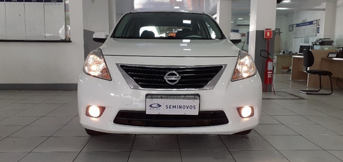 Nissan Versa 2014/2014 5j34