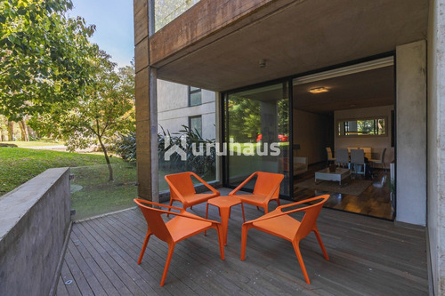 Departamento En Venta Con Parrillero 2 Dormitorios - Punta Del Este - Be House