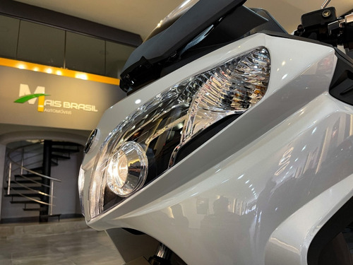 Imagem 3 de 12 de Dafra Maxsym 400i Abs | Taxa De 1.15 % Ao Mês ( Day