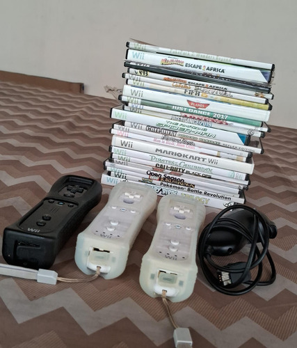 Nintendo Wii Black Bundle Con Más De 20 Juegos Negro (Usado)
