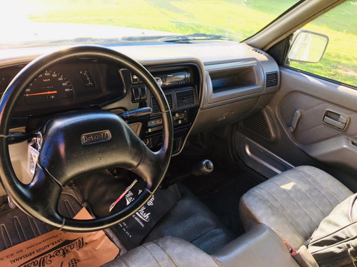 Isuzu Pickup 2.5td Aa