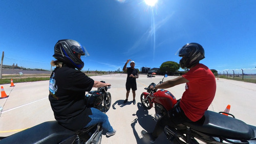 Clases Manejo Moto 110 Hasta 400cc Alquiler Examen Caba/gba