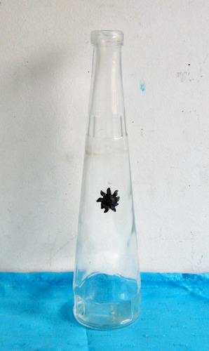 Botella Decorativa Florero De Vidrio Tallada Flor De Peltre (Usado)