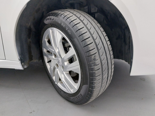 Peugeot 208 1.6 16V FLEX ACTIVE AT6