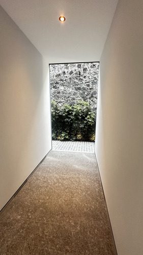Casa Nueva En Venta En Col. Jardines Del Pedregal Álvaro Obregón.