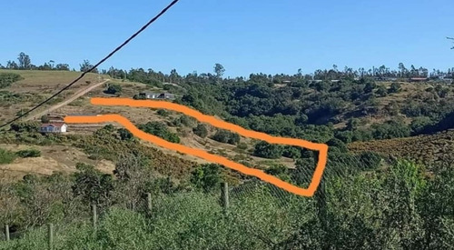 Vende Parcela De 5.200 Mt2, Con Luz Y Rol, Santo Domingo.