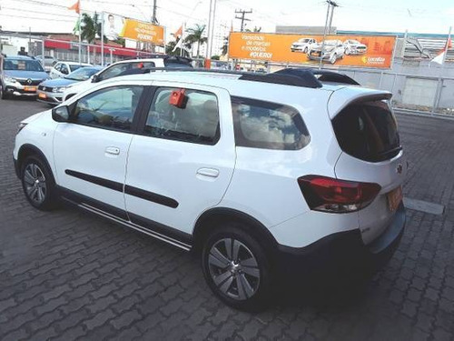 Imagem 8 de 11 de Chevrolet Spin 1.8 Activ7 8v Flex 4p Automático