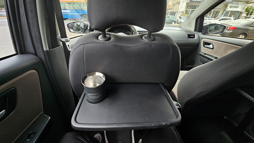 Volkswagen Suran 1.6 Trendline 11b