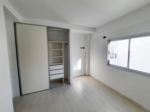 Imagen 17 de 25 de Venta Departamento 2 Ambientes Lomas Del Mirador