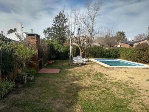 Imagen 4 de 22 de Casa En Venta 3 Ambientes En Funes Con Pileta.