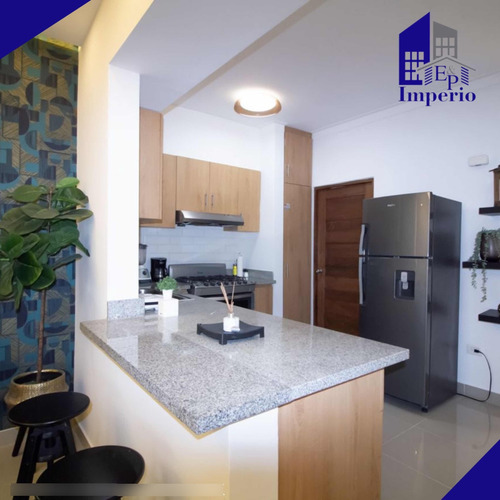 Se Vende Apartamento De 3 Hab. Con Estudio En Evaristo Moral