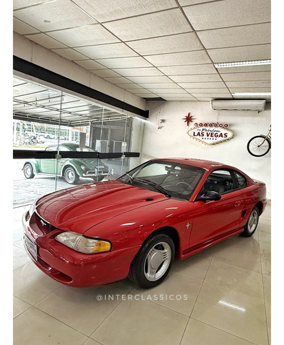 Ford Mustang 3.8 V6 Gasolina 2p Automático