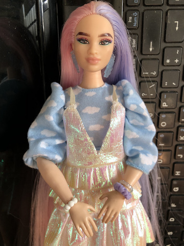 Barbie Extra