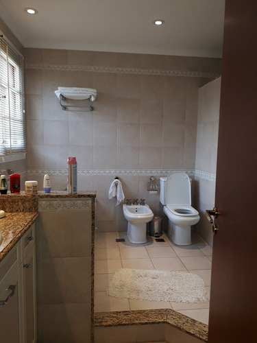 Imagen 9 de 26 de Chalet 5 Ambientes Con Parque Y Piscina Venta San Carlos Mar Del Plata