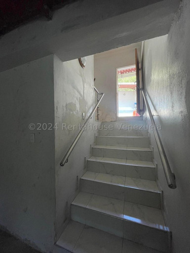 Comoda Casa En Venta En La Candelaria Limon Clima De Montaña Muro Contencion Excelente Ubicacion Materiales De Primera Estef 24-15414