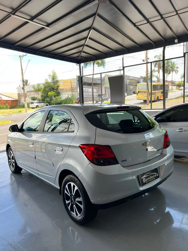 Chevrolet Onix 1.4 MPFI LTZ 8V FLEX 4P AUTOMÁTICO