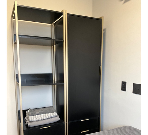Apartamento Construído E Reformado. No Centro Do Rio 44 M² | 2 Quartos | Próximo Ao Metrô E Vlt (com 1 Ano)