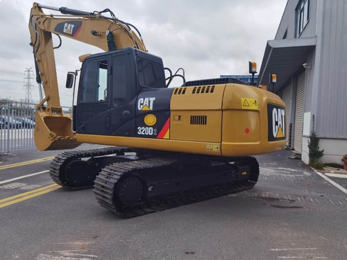 Caterpillar  320d2