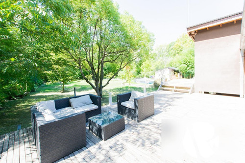 Imagen 29 de 30 de Venta De Excelente Casa En El Delta, Tigre!!! En 2 Lotes De 7.800 M2 Totales Sobre El Río!