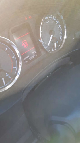 Imagen 9 de 11 de Toyota Corolla 1.8 Xei Mt 140cv 2016