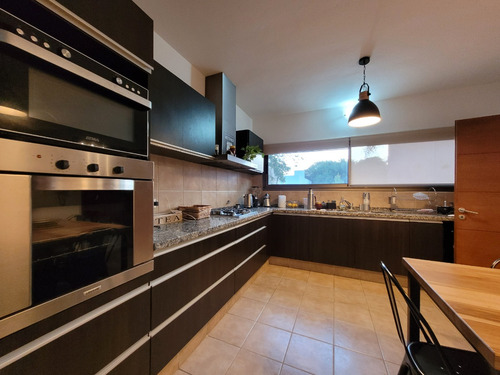Excelente Casa En Country La Serena, Mendiolaza. En Una Planta.
