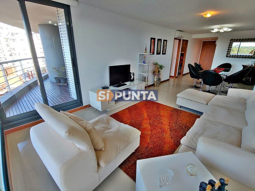 Imagen 8 de 19 de Apartamento En Torre De Categoria.