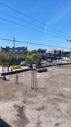 Venta Lote Ideal Para Emprendimiento Inmobiliario En Ramos Mejia. Excelente Ubicacion. Se Escuchan Ofertas