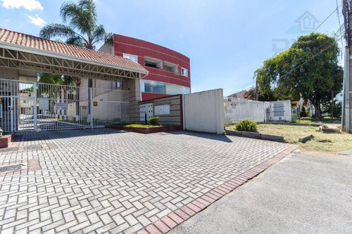 Sobrado Em Condomínio, 3 Dormitórios À Venda, 145 M² Por R$ 580.000 - Uberaba - Curitiba/pr - So0038