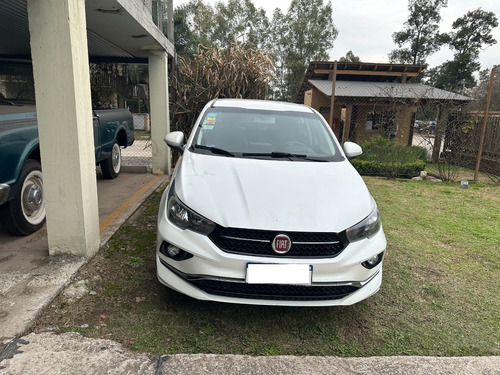 Fiat Cronos 1.8 16v Precision