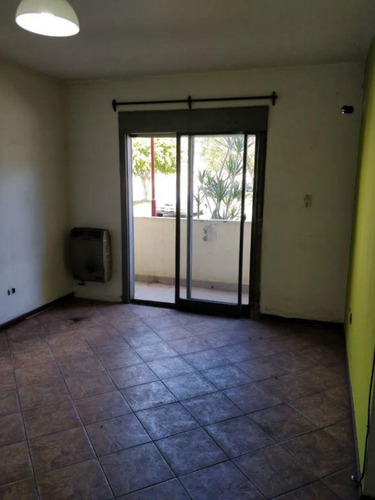 Departamento En Venta - 2 Dormitorios 1 Baño - 60mts2 - Quilmes Oeste