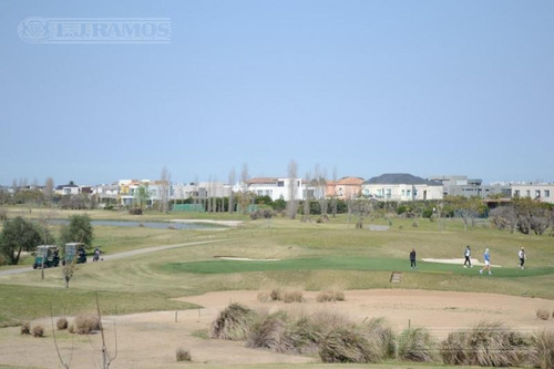 Imagen 4 de 20 de Casa A La Venta En El Golf - Nordelta