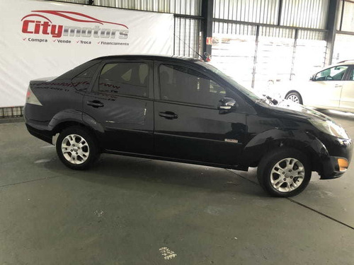 Ford Fiesta 1.6 Se Sedan 8v Flex 4p Manual 2013