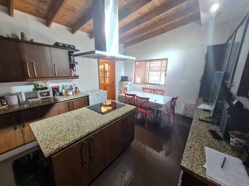 Imagen 22 de 30 de Grande Y Espaciosa Casa En La Florida / Metro Vicente Valdés