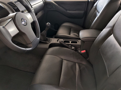 Imagem 8 de 14 de Nissan Frontier 2.5 Xe Cab. Dupla 4x2