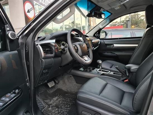Imagem 5 de 12 de Toyota Hilux Hilux Cd Srx 4x4 2.8 Tdi 16v Diesel Aut. Diese