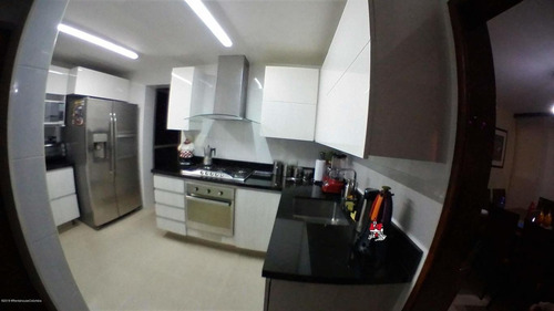 Casa En Belmira(bogota) Rah Co: 21-990