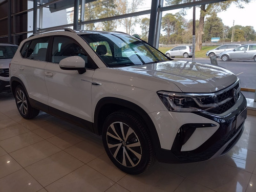Imagen 10 de 24 de Volkswagen Taos Highline 1.4 250 Tsi Rec