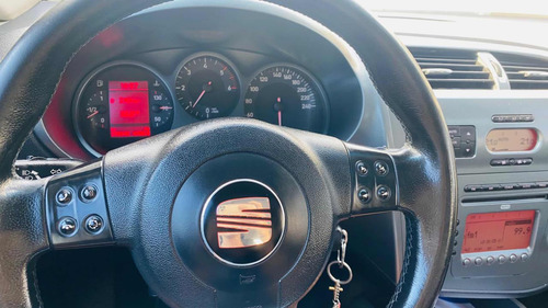 Seat Leon 2.0 I Dsg 140cv