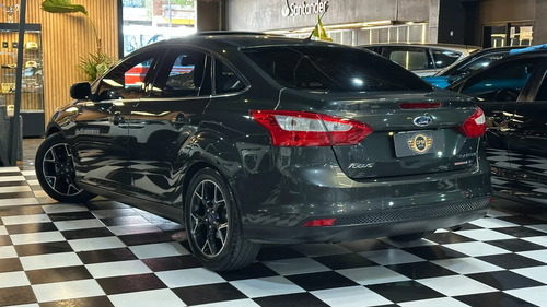 Ford Focus III 2.0 Sedan Titanium At6