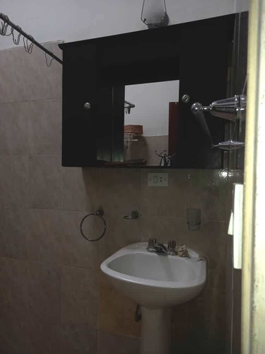 Imagen 6 de 10 de Venta De Hermosa Casa De Dos Plantas Totalmente Remodelada, Ubicada En La Urbanizacion Hatillo Country, Palavecino.