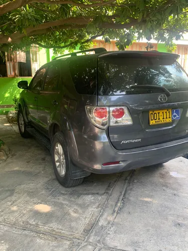 Toyota Fortuner 3.0 Sr5