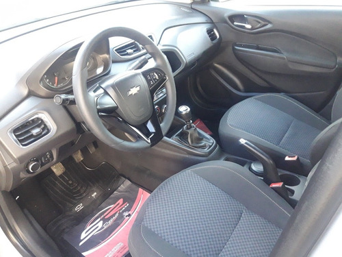 Imagen 5 de 12 de Chevrolet Prisma 1.4 Lt 98cv 2017