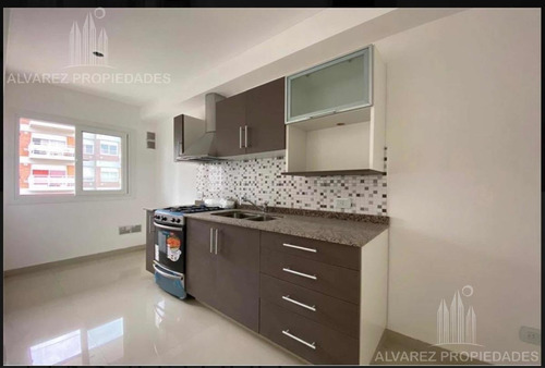 Imagen 5 de 13 de Departamento - Castelar